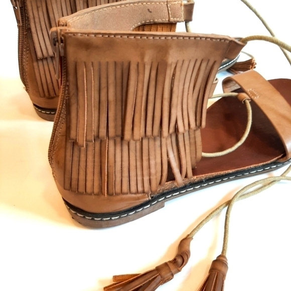 🌟Host Pick Corkys Nude Boho Lace Up Gladiator Sandals with Fringe Size 37 - Picture 4 of 12